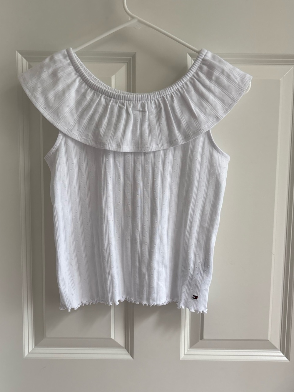 Tommy Hilfiger White Off-Shoulder Ruffle Knit Tank